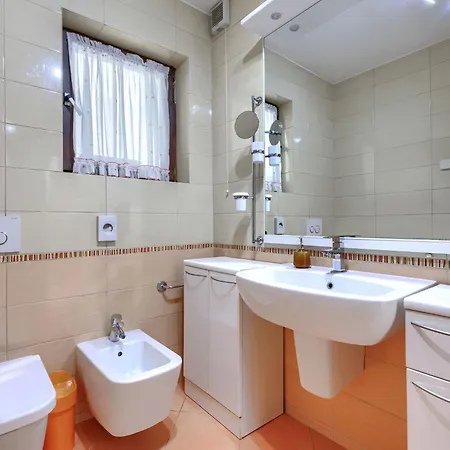 Eufemia-1 By Interhome Vakantiehuis Pula