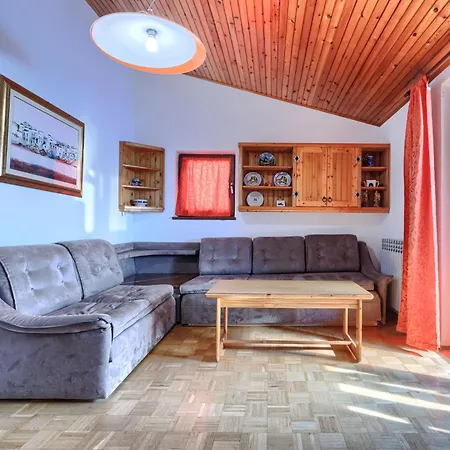 Vakantiehuis Eufemia-1 By Interhome Pula