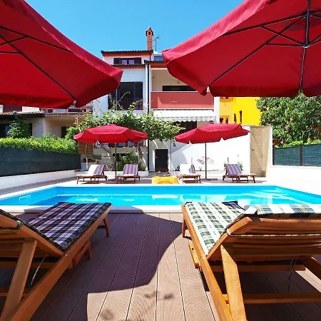 Eufemia-1 By Interhome Vakantiehuis Pula