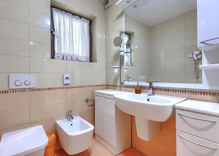 Eufemia-1 By Interhome Feriehus Pula