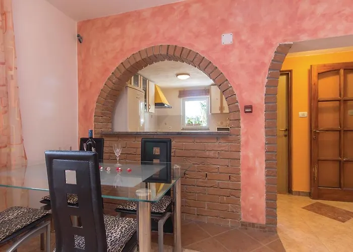 Eufemia-1 By Interhome Pula