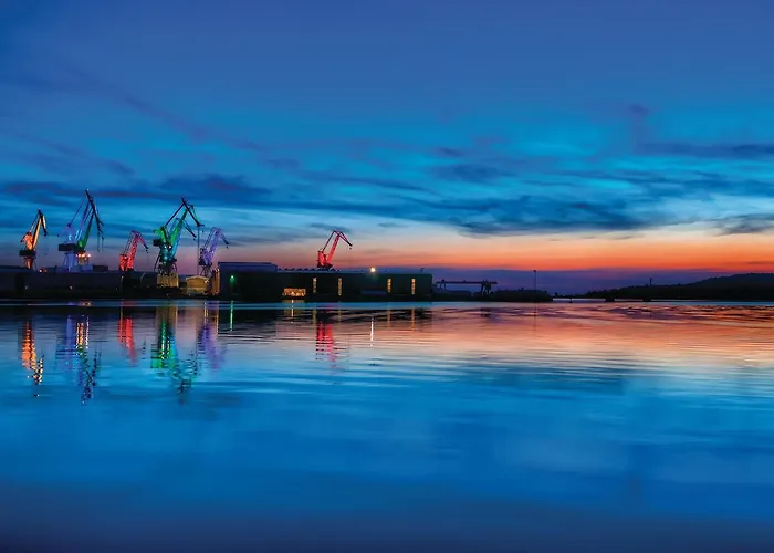 Eufemia-1 By Interhome Pula