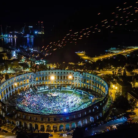 Eufemia-1 By Interhome Nyaraló Póla